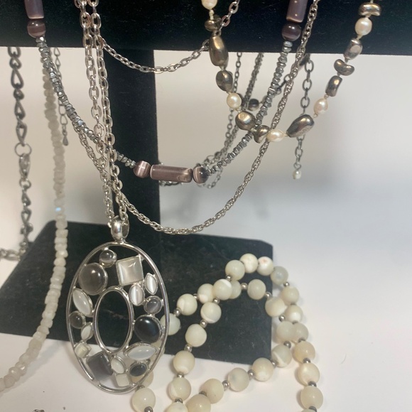 Lot of 6 Smoky Grey & Dusty Purple Mix & Match Glass, Stone, Shell Necklaces - Picture 2 of 15